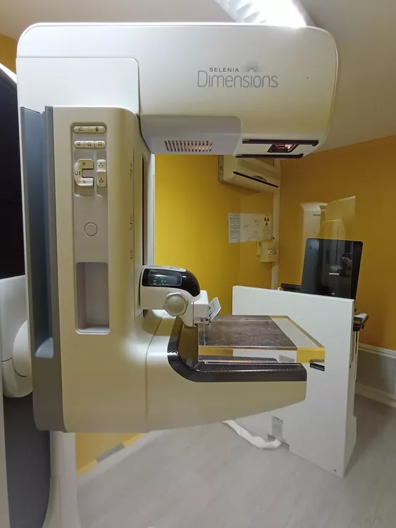 Hologic Dimensions 3D Tomo Mammography