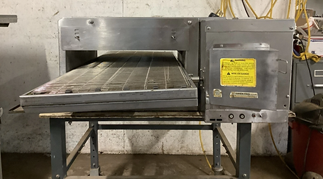 Lincoln 2502  Conveyor Pizza Oven