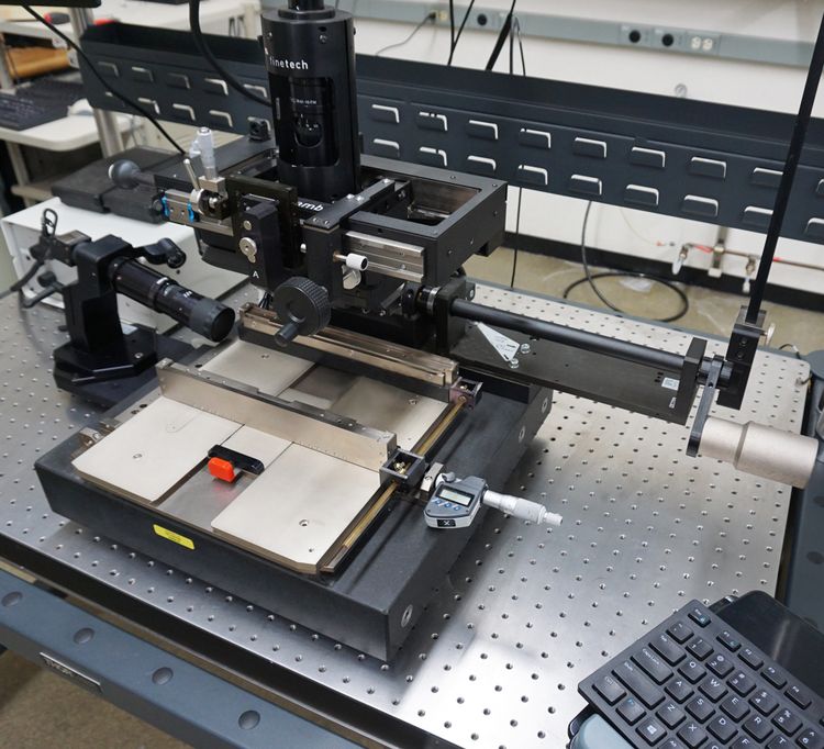 Finetech Fineplacer Lambda Sub-Micron Die bonder