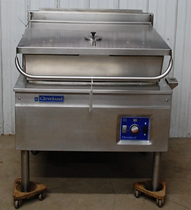Cleveland SGL-30-TR Natural Gas 30 Gallon Tilt Skillet Braising Pan