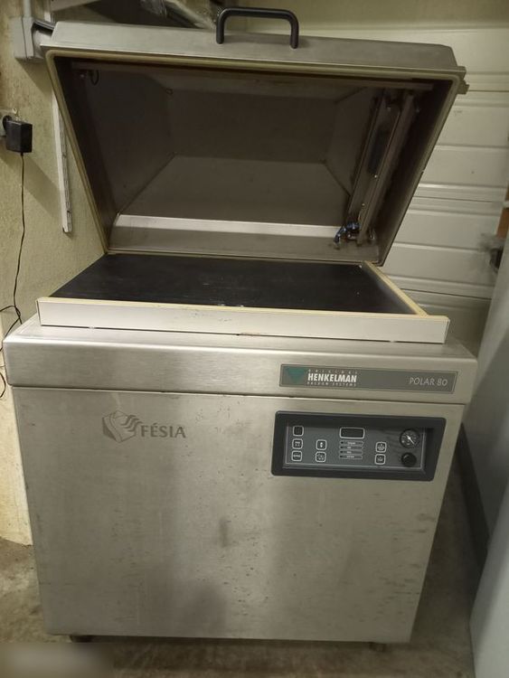 Henkelman POLAR 80, Vacuum packing machine €6,000