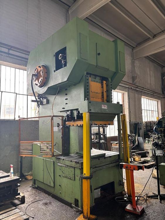 Omec OMEC 250 ton
