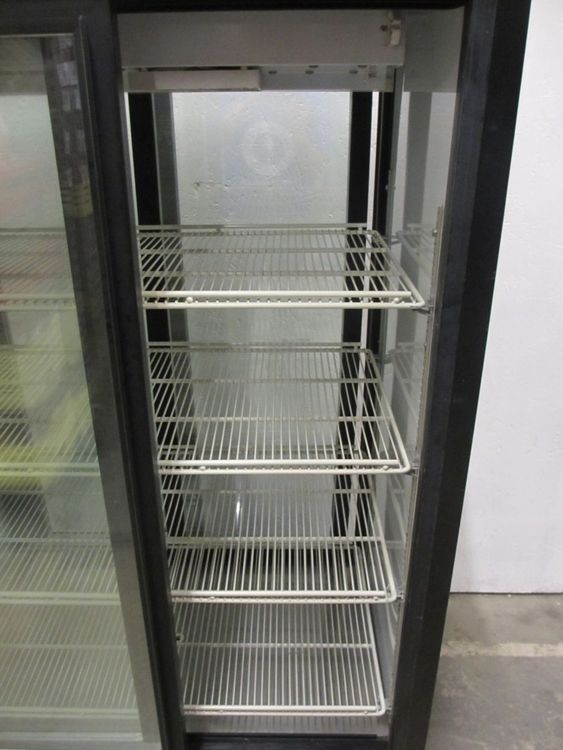 Beverage Air MT17-54 , 2 door Refrigerated glass sliding