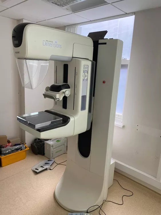 Hologic Selenia Dimensions 3D TomoDigital