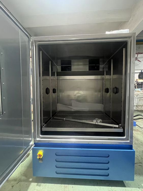 TESTEQ3051 semiconductor apparatus ess test chamber
