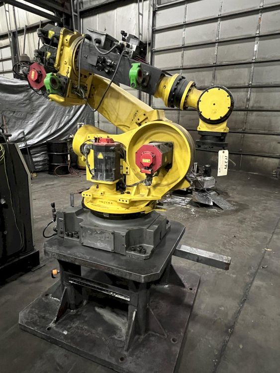 Fanuc R2000iA-165F 6 Axis 165 kg