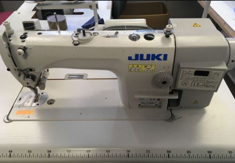 Juki DDL-87008 Sewing