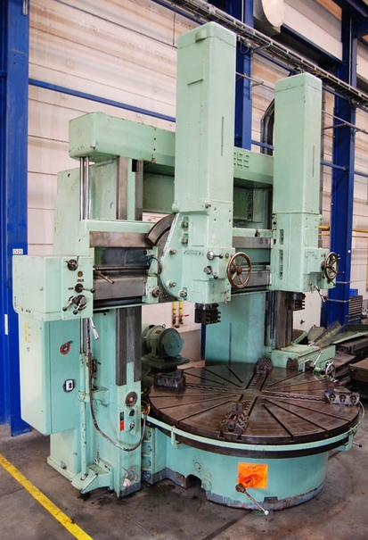 Schiess KZ 250 faceplate diameter: 2500 mm