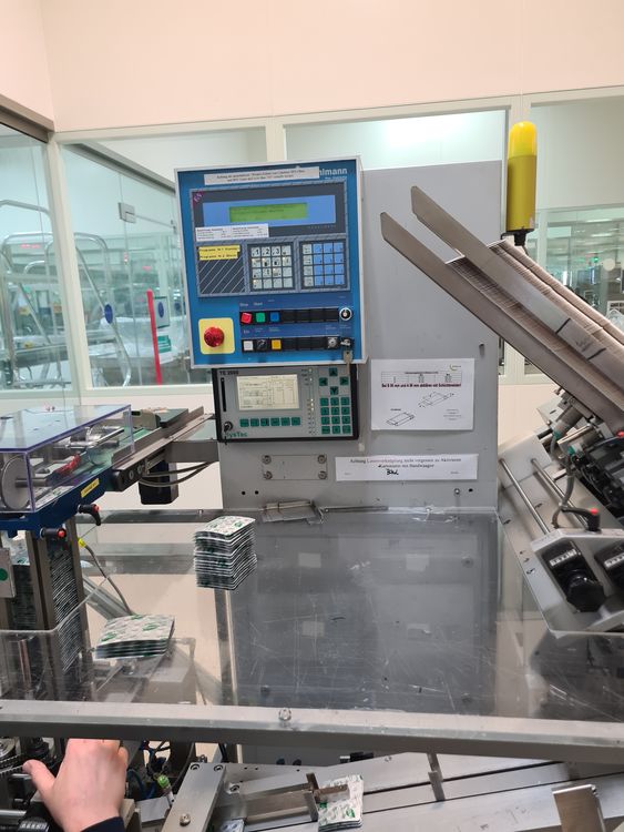 UHLMANN C150, Cartoning Machine