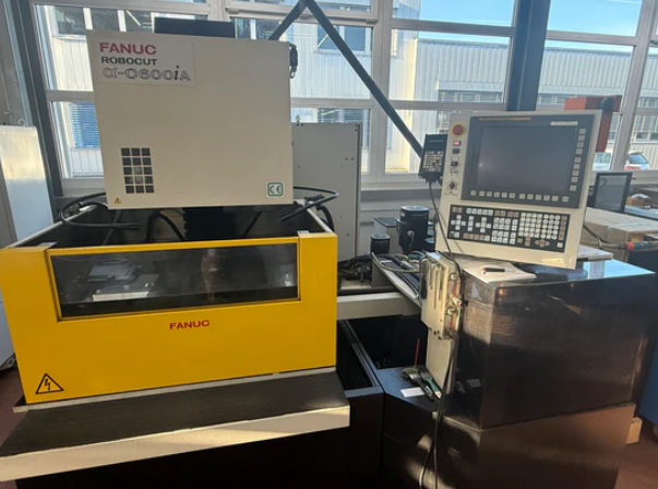 Fanuc ROBOCUT C 600 iA