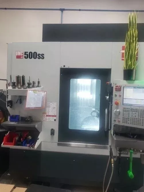 Haas UMC-500SS 5 Axis