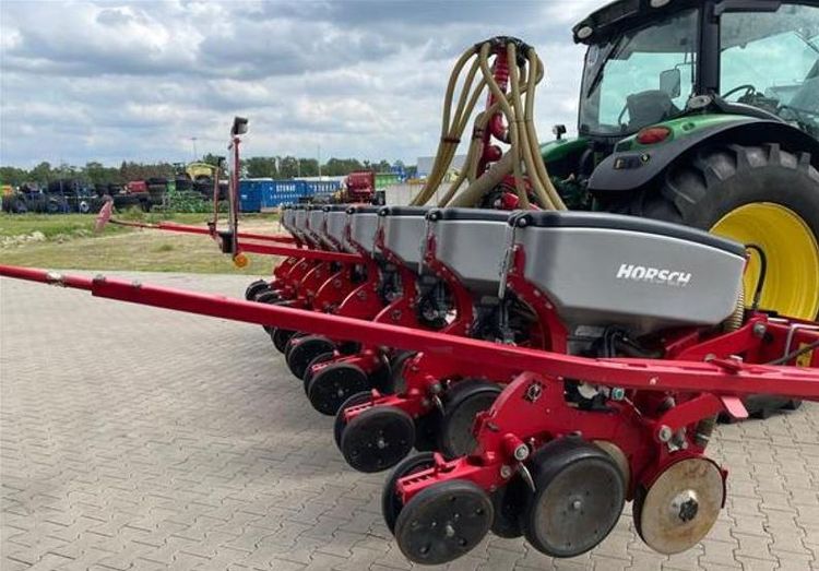 HORSCH Maestro 8 RC Solo Seed Drill