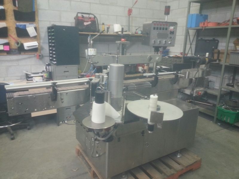UNIPHARMA UNI600 Automatic Labeling Machine