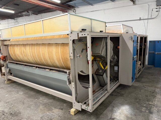 Chicago CENTII52ST Steam Ironer