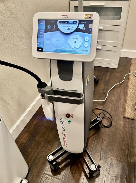 Lutronic LaseMD Ultra Laser