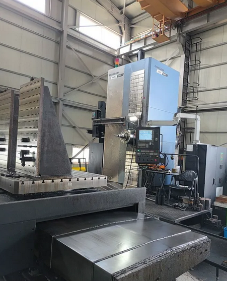Doosan DBC-130 II 5" 3,000 RPM