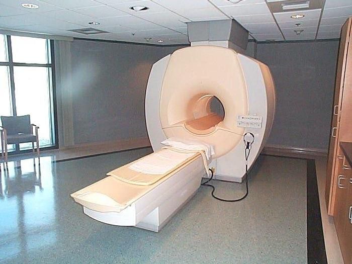 Philips Intera 1.5T MRI