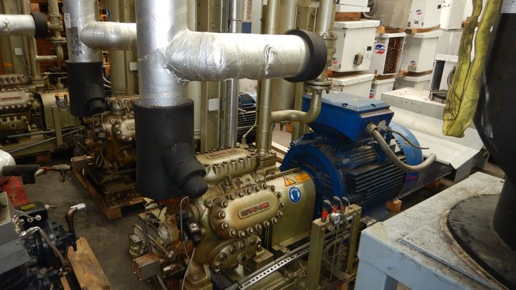 2 Mycom C6HK Cooling capacity 270 kW