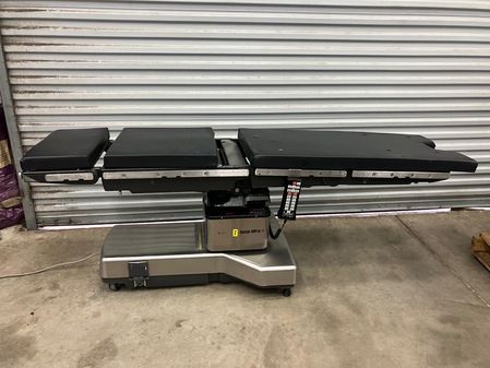 Amsco Quantum 3080 SP Surgery Table