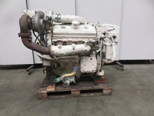 Detroit Diesel 8V-92TI Marine Engine