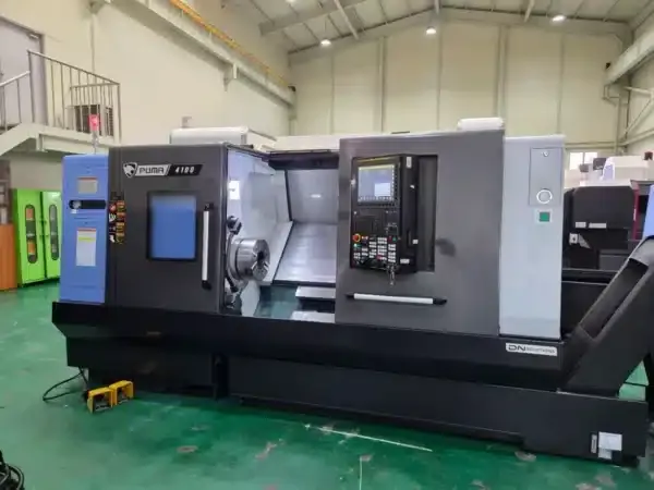 Doosan FANUC Series i Plus 2000 RPM DN SOLUTIONS PUMA 4100B  2 Axis