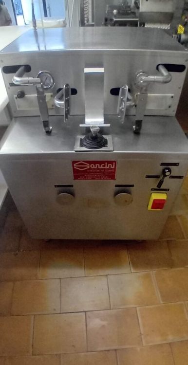 Soncini Deboning machine