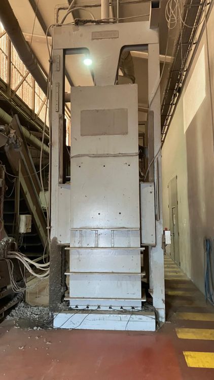 Faes Faes 20 Ton Vertical Press with Feed Belt and Accumulator FAES
