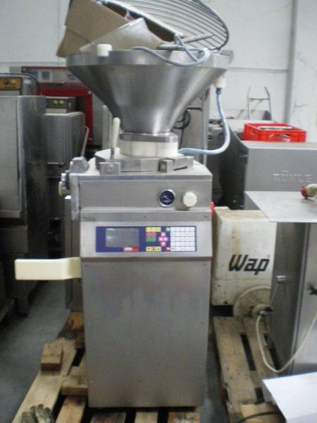 Frey CONTI 50, Vacuum filling machine