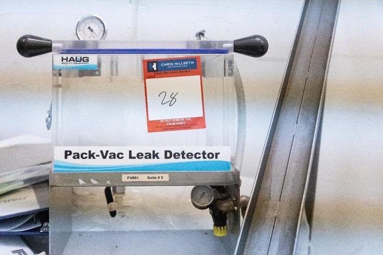 Haug Pack-Vac, Leak Detector