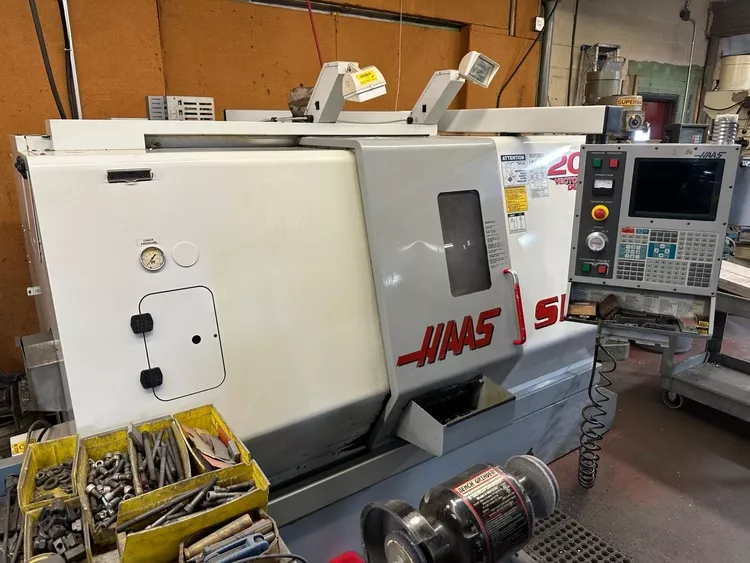 Haas CNC Control 4,000 RPM SL-20 2 Axis