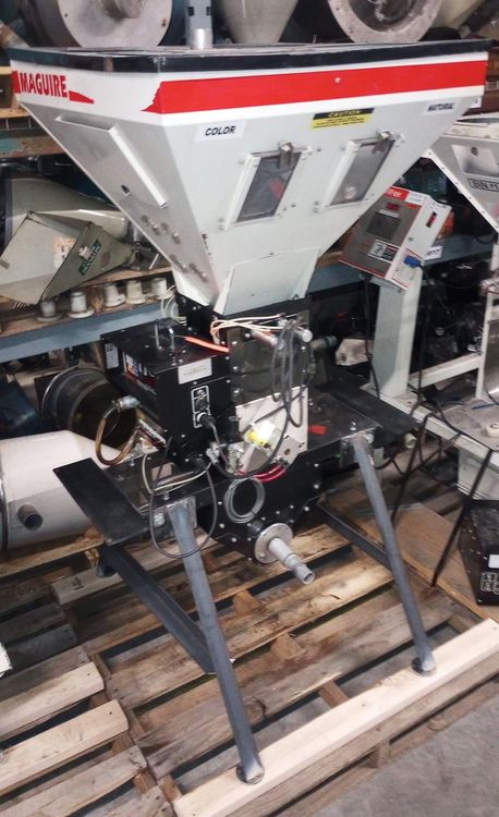 Maguire WSB-140 – 4-Compoment Gravimetric Material Blender