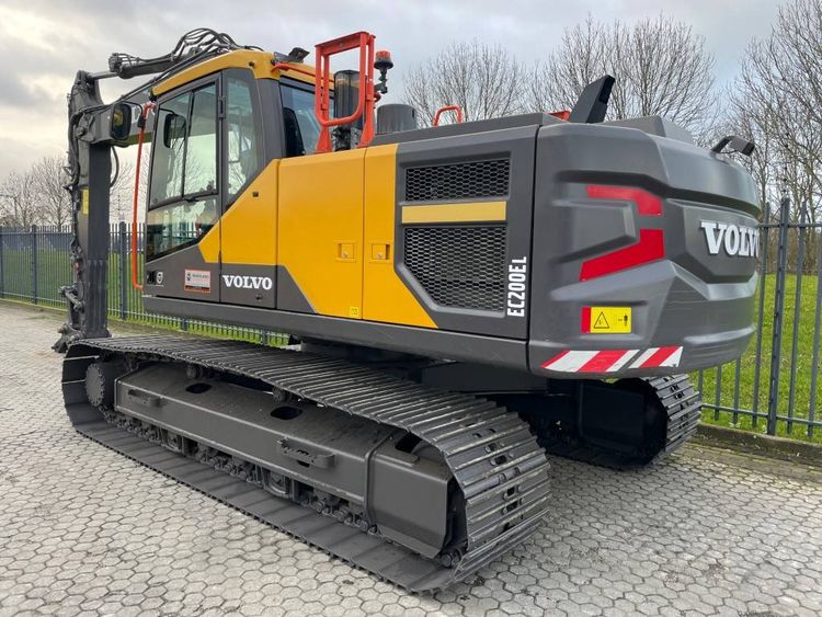 Volvo EC200EL Tracked Excavator