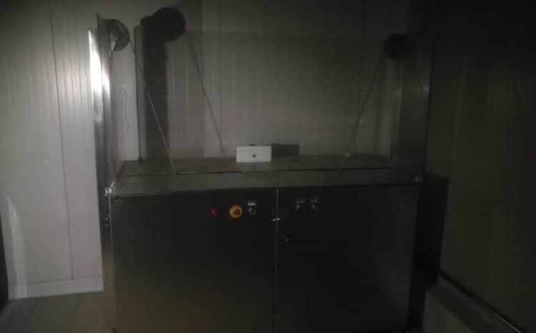 HARD CHEESE CUTTING MACHINE