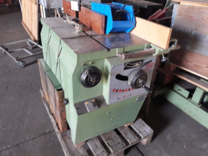 Nuova TS 40, Spindle moulder