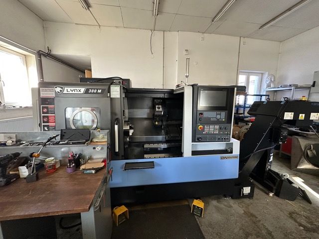 Doosan CNC Control 3500 RPM LYNX 300M Year of manufacture: 2022 3 Axis