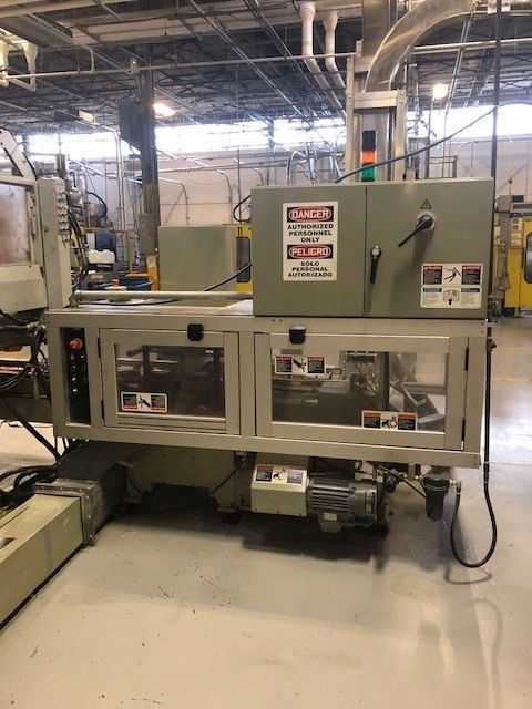 Uniloy 350 R3 (4) Head Blow Molding Machine