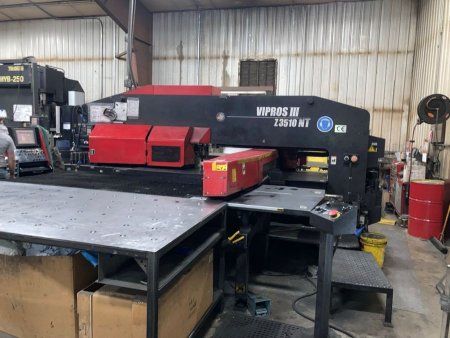 Amada VIPROS III Z3510NT 33 tons