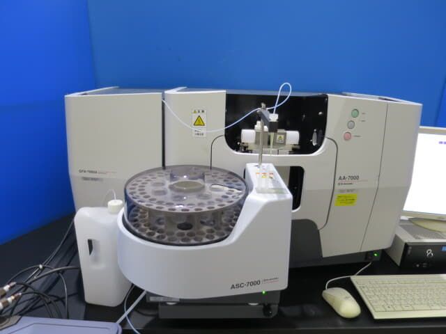 Shimadzu AA-7000/GFA-7000A Spectrophotometer