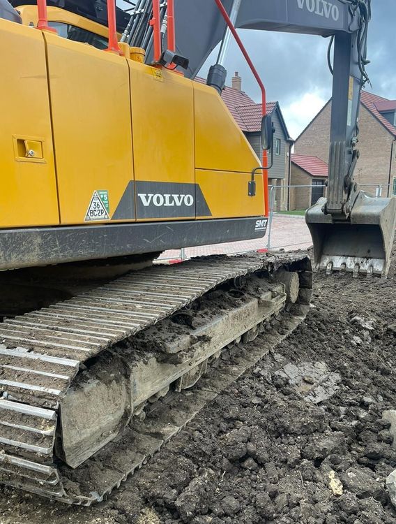 Volvo EC220EL Tracked Excavator