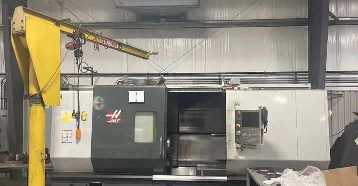 Haas CNC Control 2,400 RPM ST-40 2 Axis