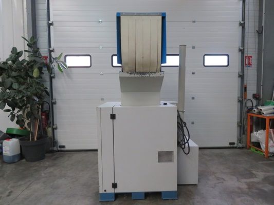 Tria 50-40/BL-M/SL plastic shredder