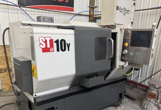 Haas Haas CNC Control 6000 rpm ST-10Y Chucker 3 Axis