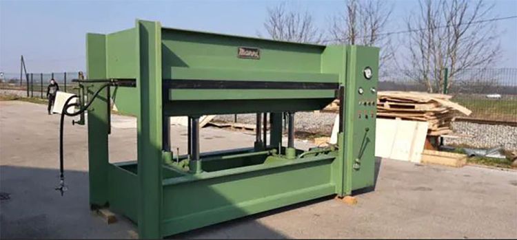 Hydraulic veneering press