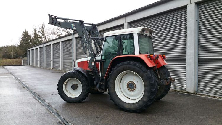 Steyr 9086 A Traktor