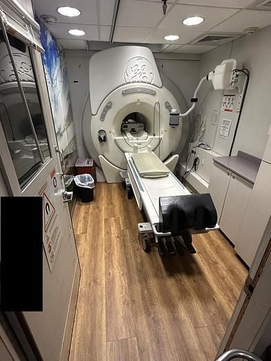 GE Signa Excite HDxt 1.5T Mobile MRI