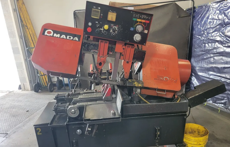 Amada HA-250 W  Band saw Semiautomatic