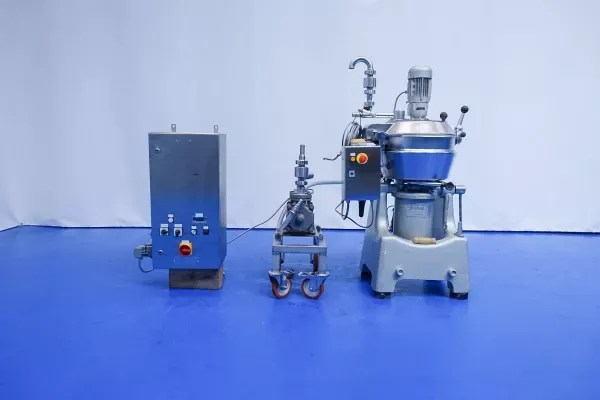 Universal Vertical cutter-melter-cooker