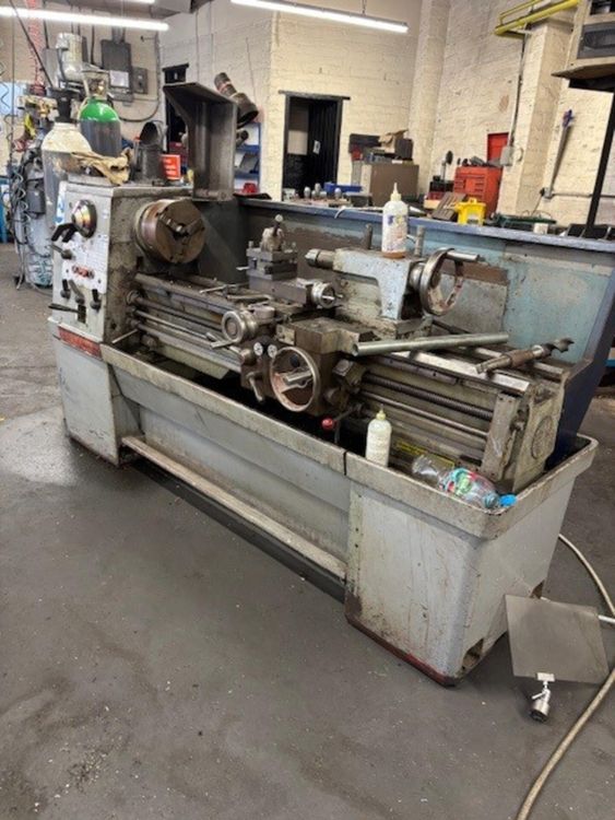 Colchester GAP BED LATHE 2000rpm TRIUMPH  2000