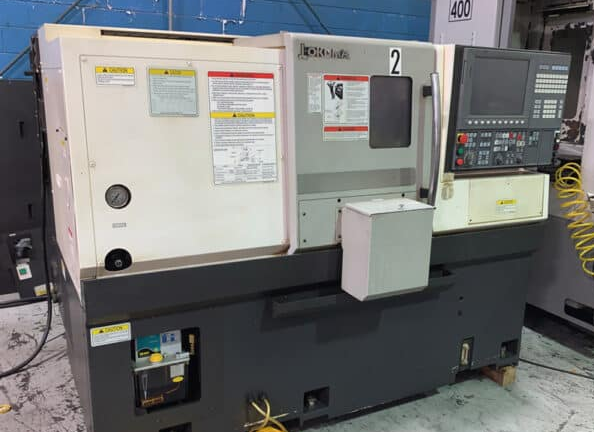 Okuma OSP-P300L-R 3000 RPM GENOS L250E 2 Axis