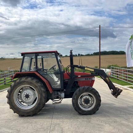 Case International 4230 Tractor